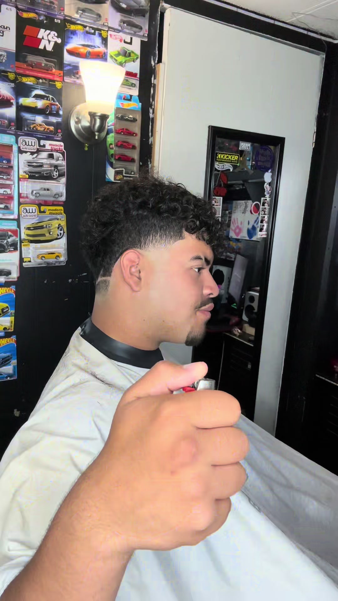 @jesvs_blendzz