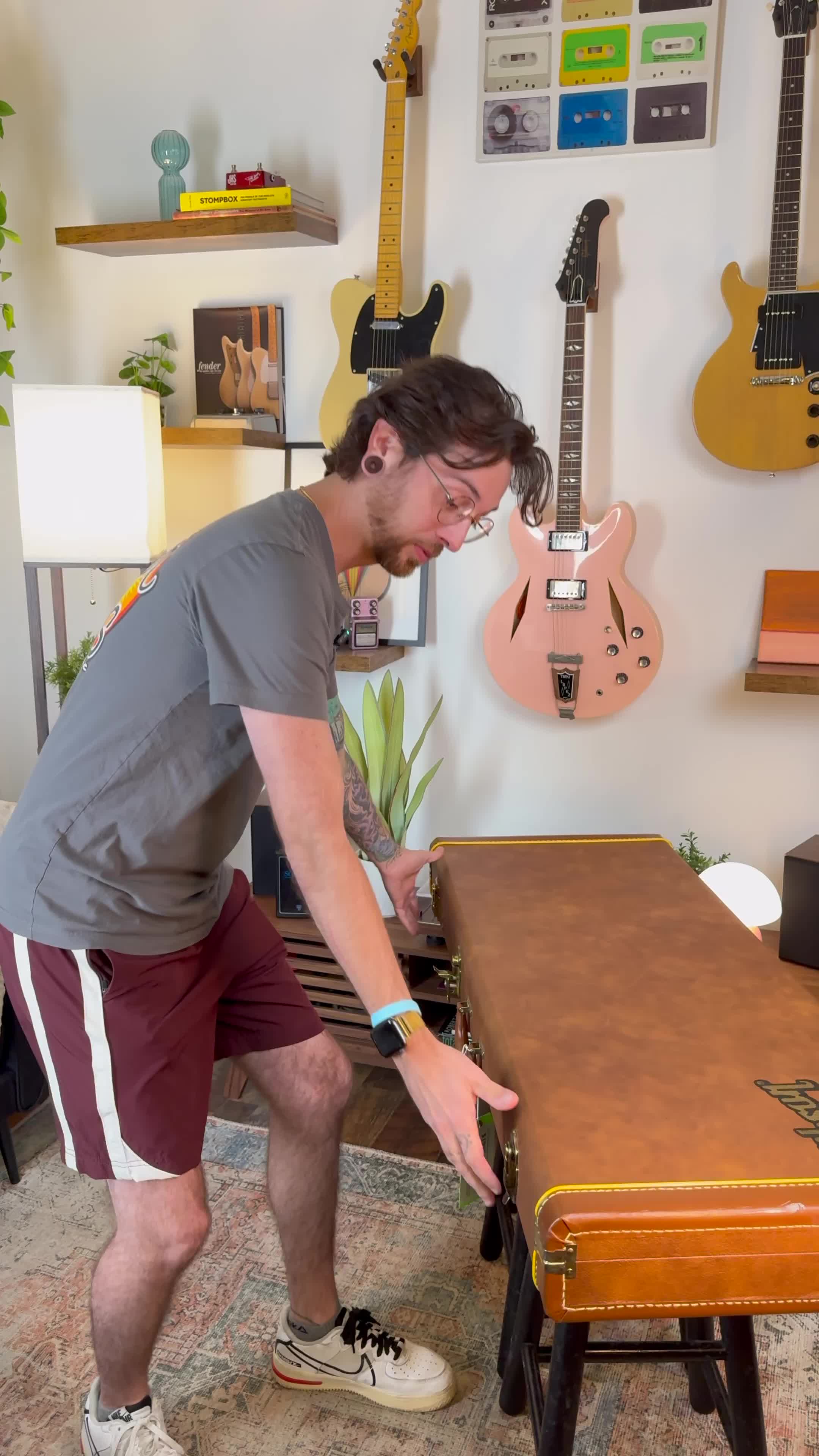 @Guitar Guys