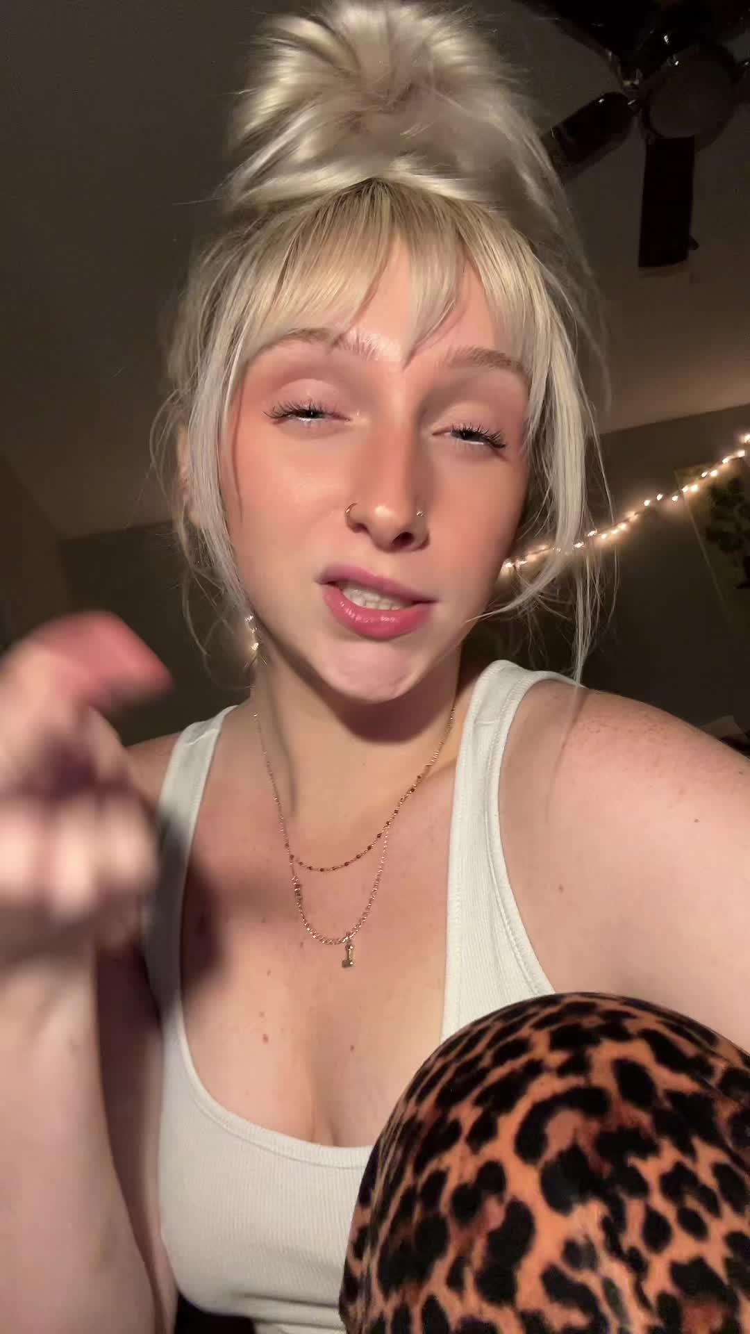 @lola_.is._dead