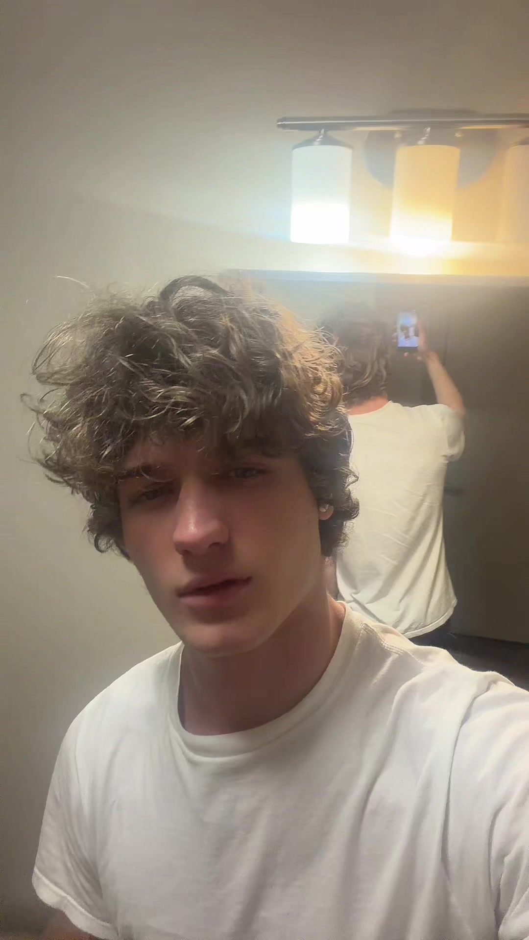 @0zzy