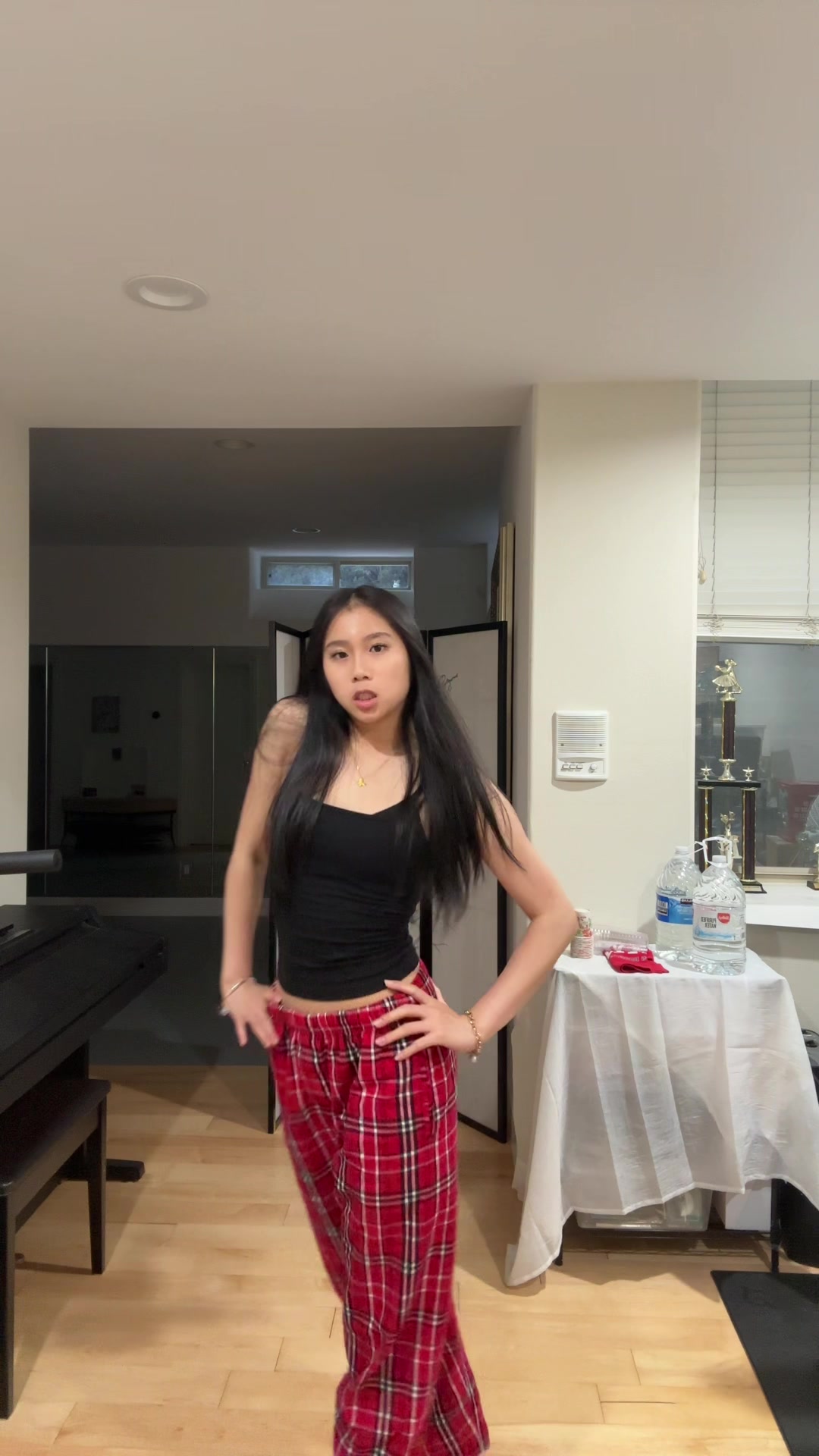 @jaslyn