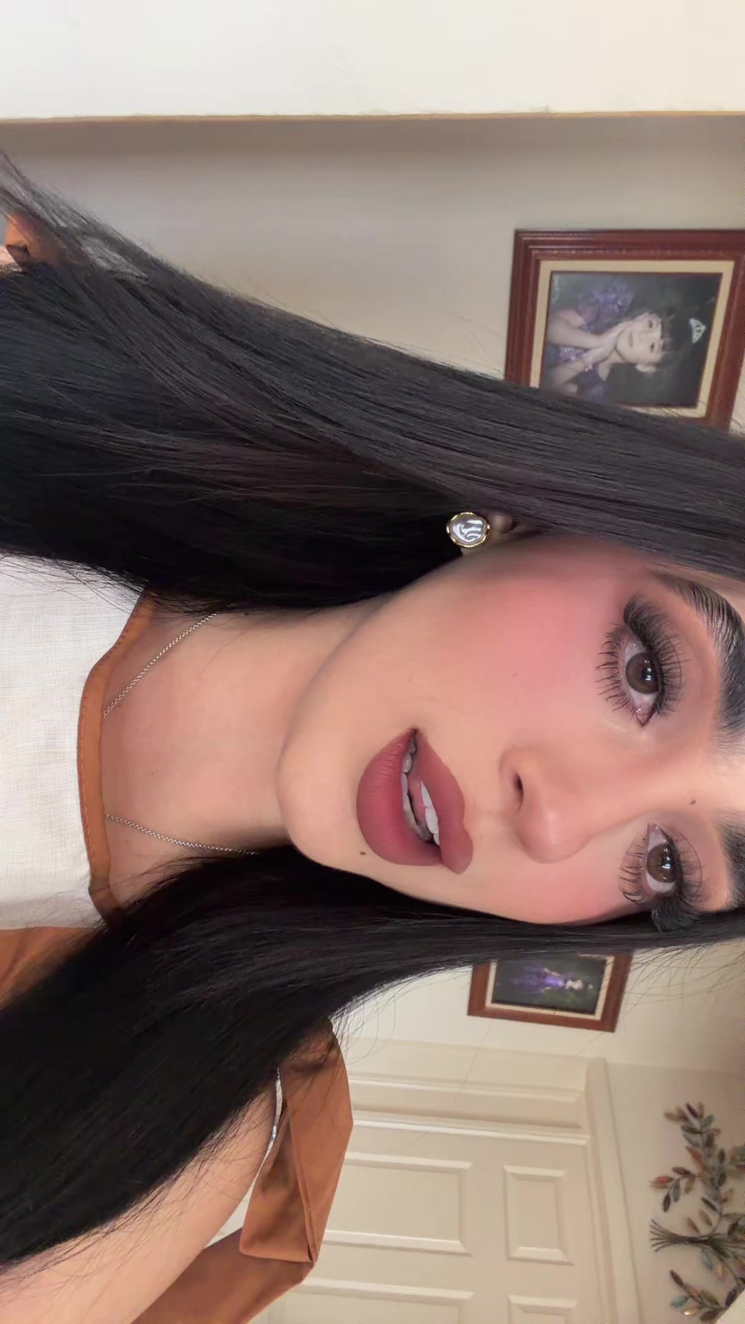 @𝑁𝑎𝑡𝑎𝑙𝑖𝑒