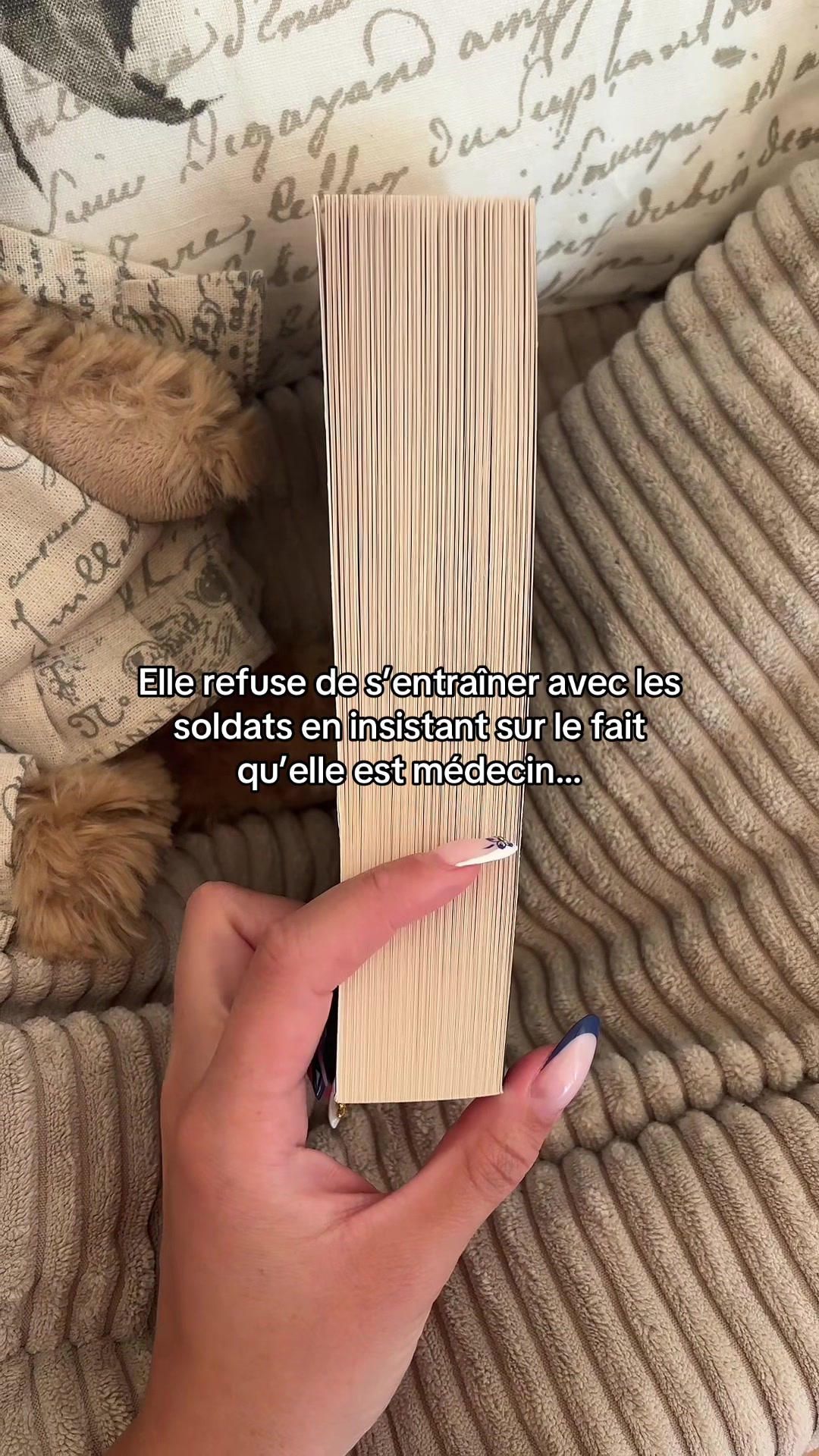 @𝑹𝒐𝒔𝒂 ♡