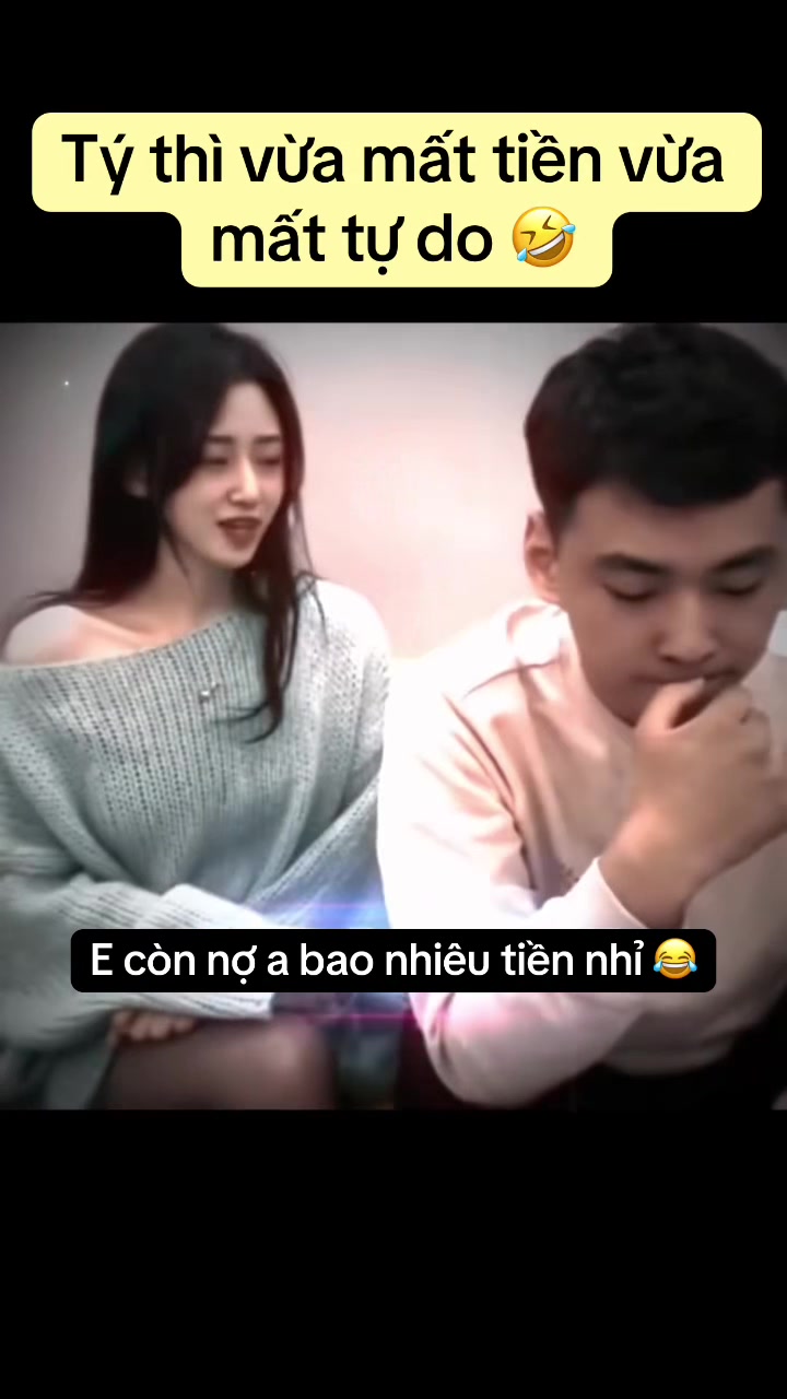 @QQ88 Cười như đi&ecirc;n 🤣