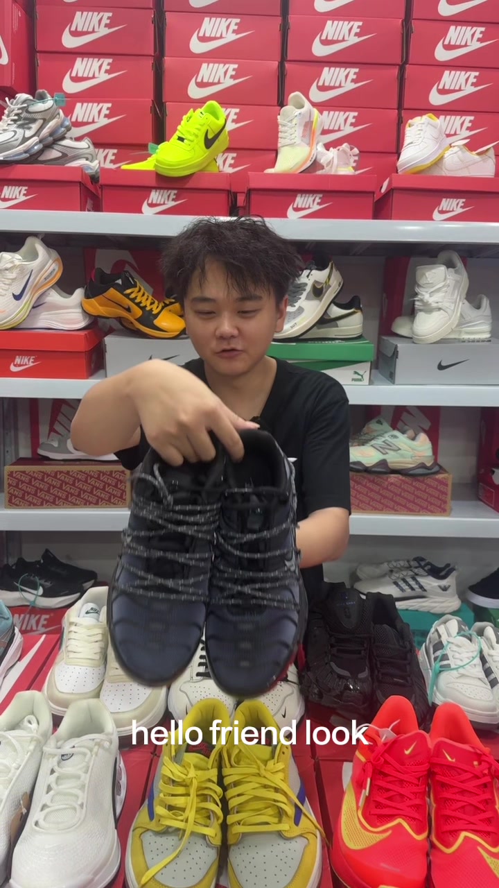 @Shoe wholesale