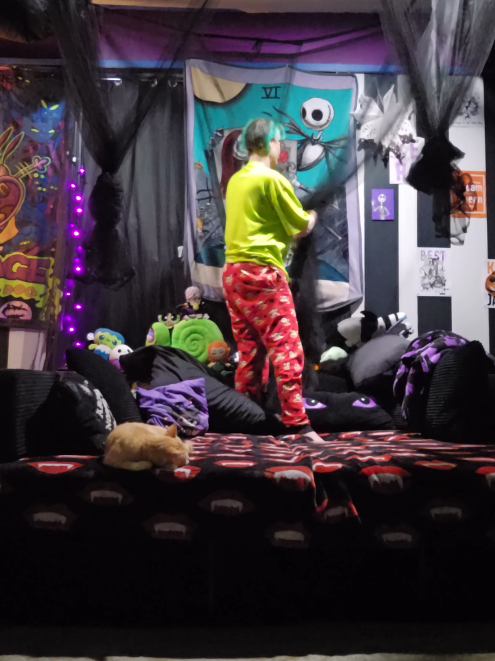 @sadclownfoolery