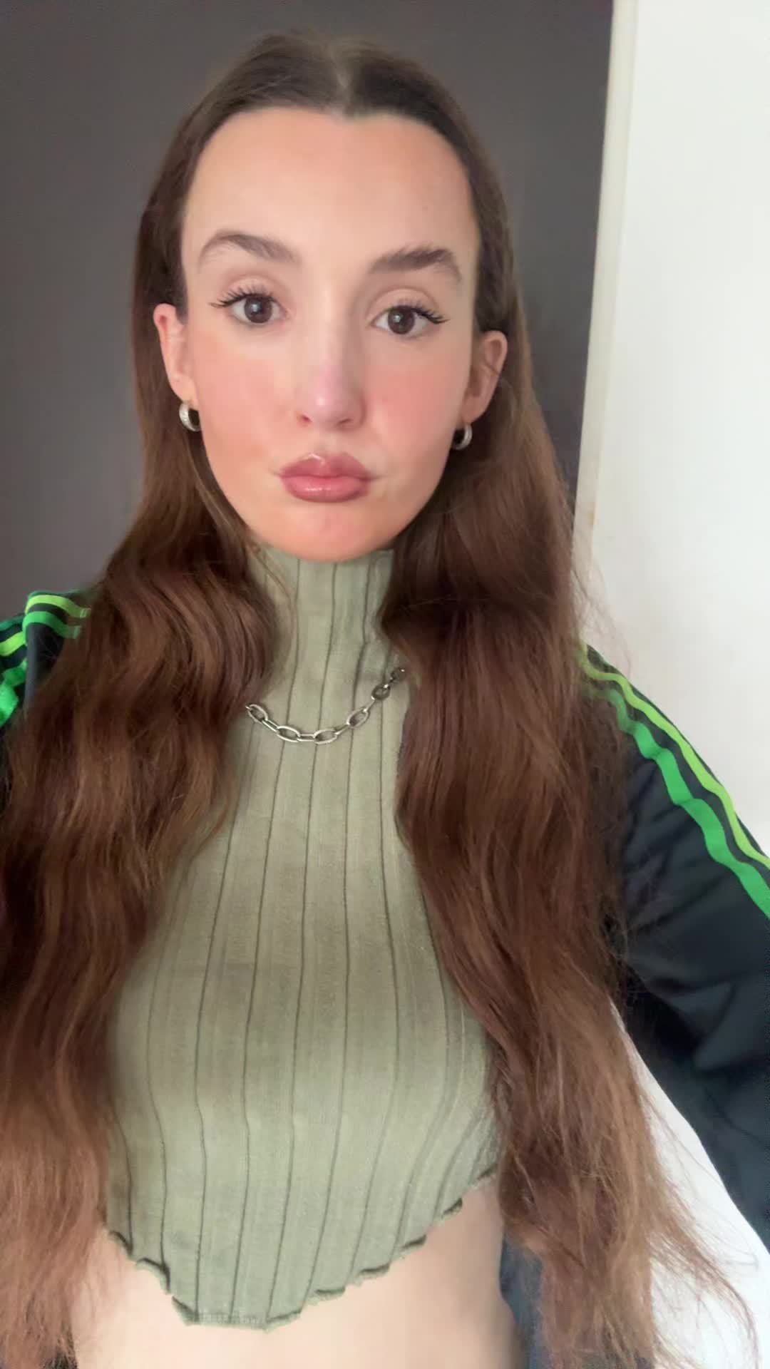 @-Anna