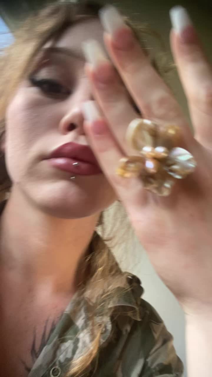 @__gingerB