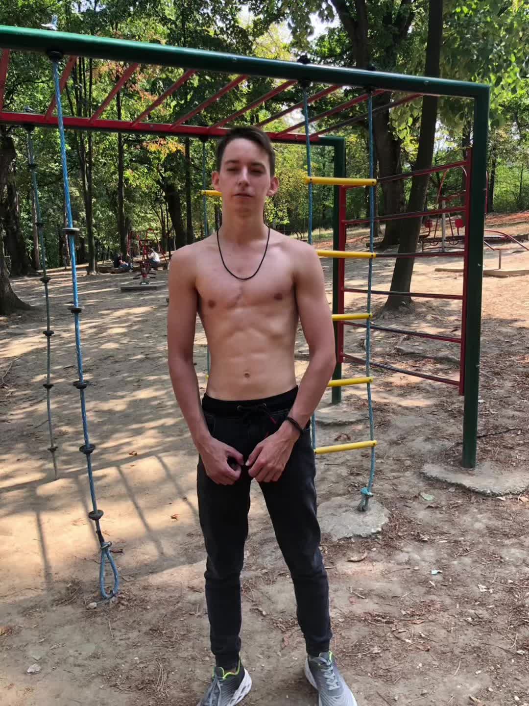 @nikitovic_002