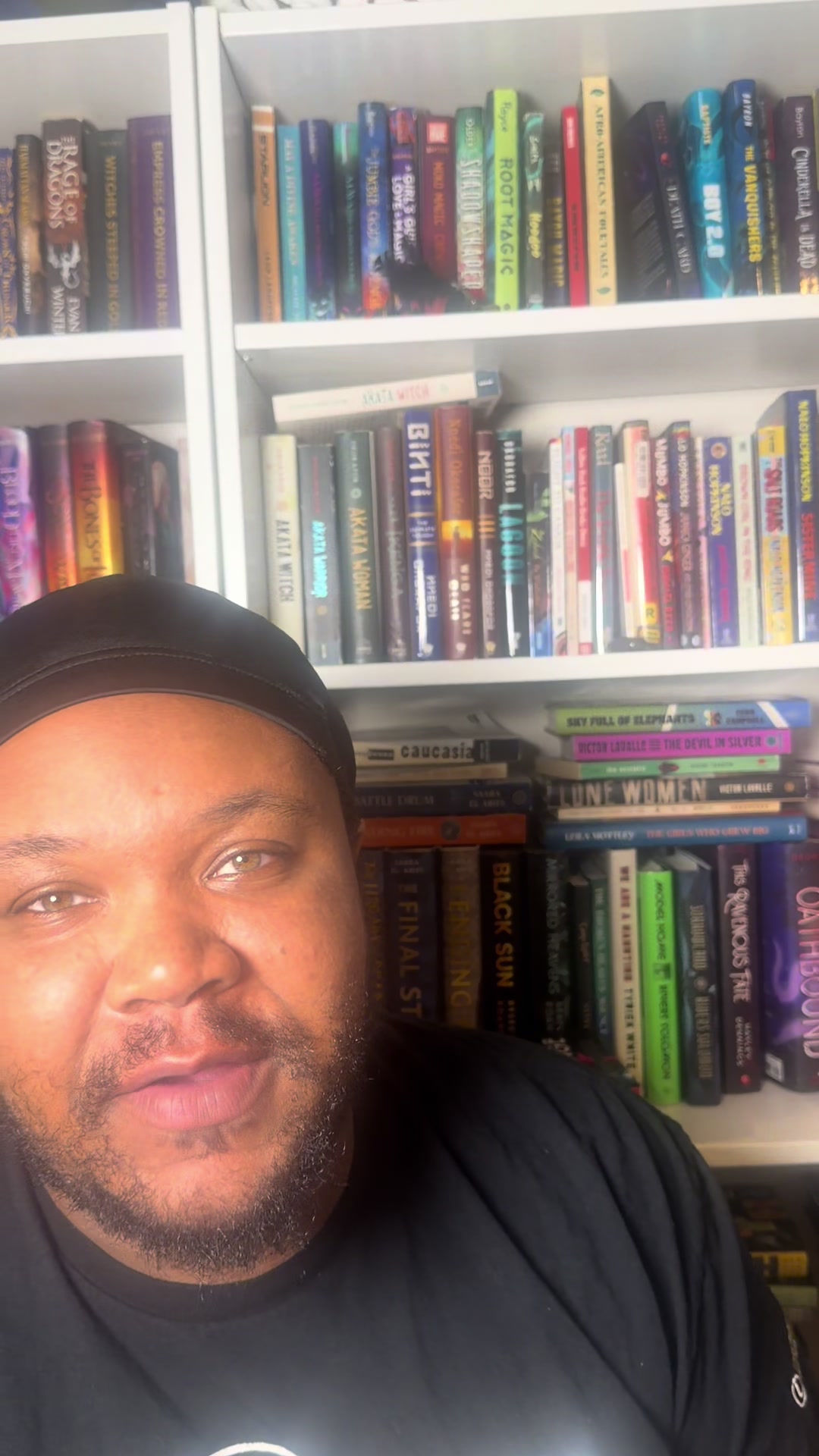 @Shyheim, reader of books & š„·
