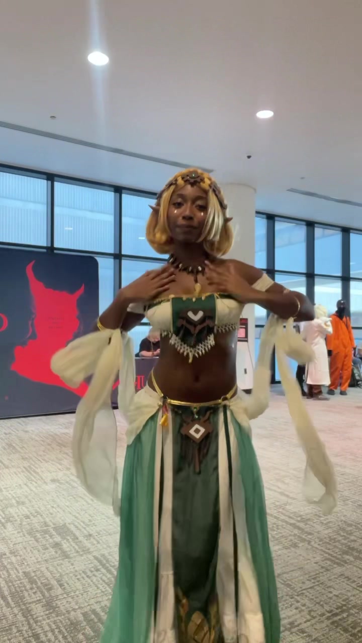 @lluna.cos