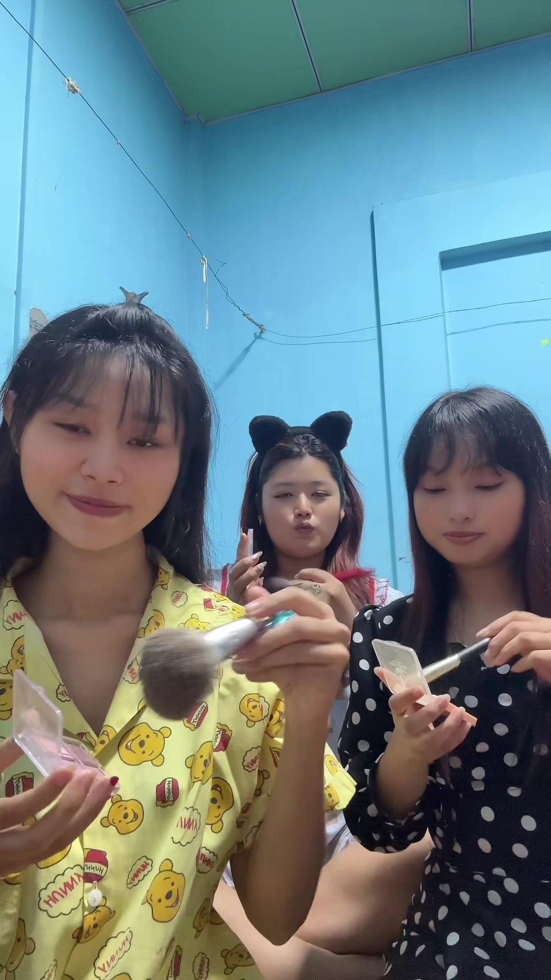 @yoon.wadi.kyaw(official Acc)