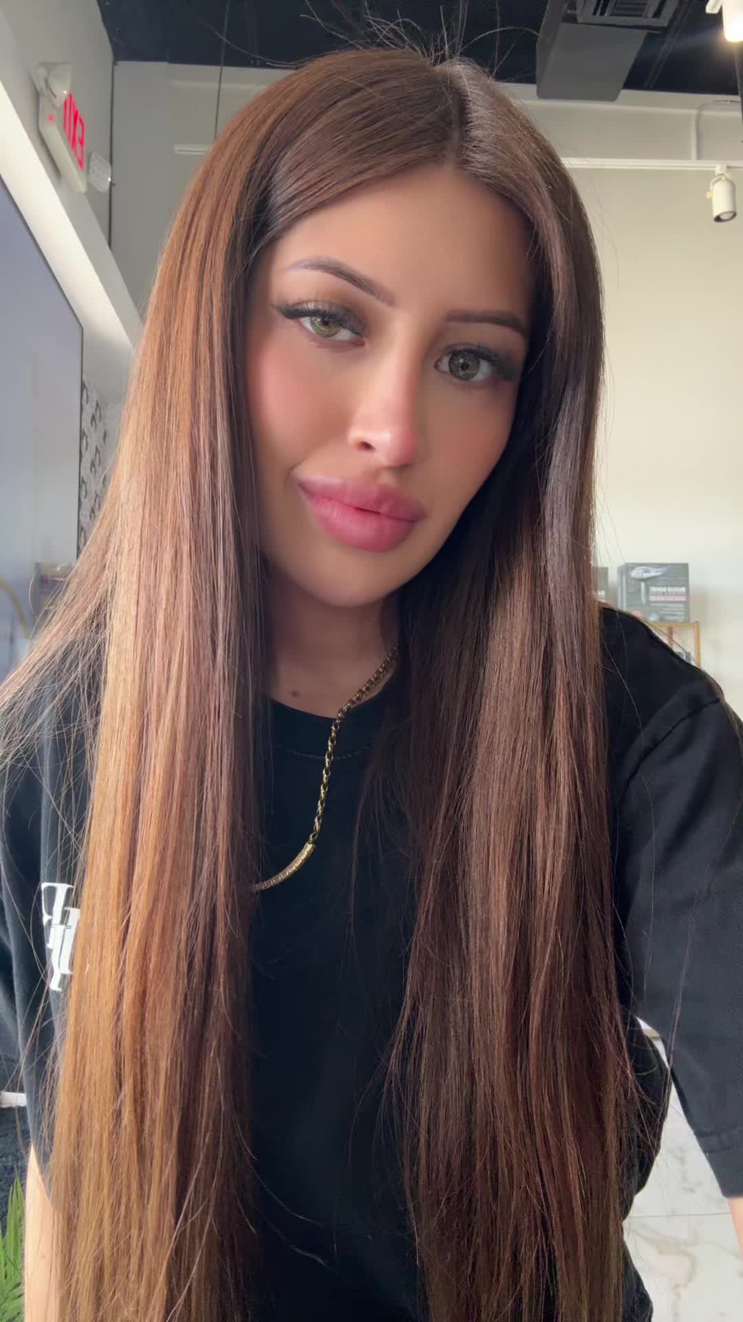 @𝓒𝓱𝓪𝓷𝓽𝓪𝓵 𝓰