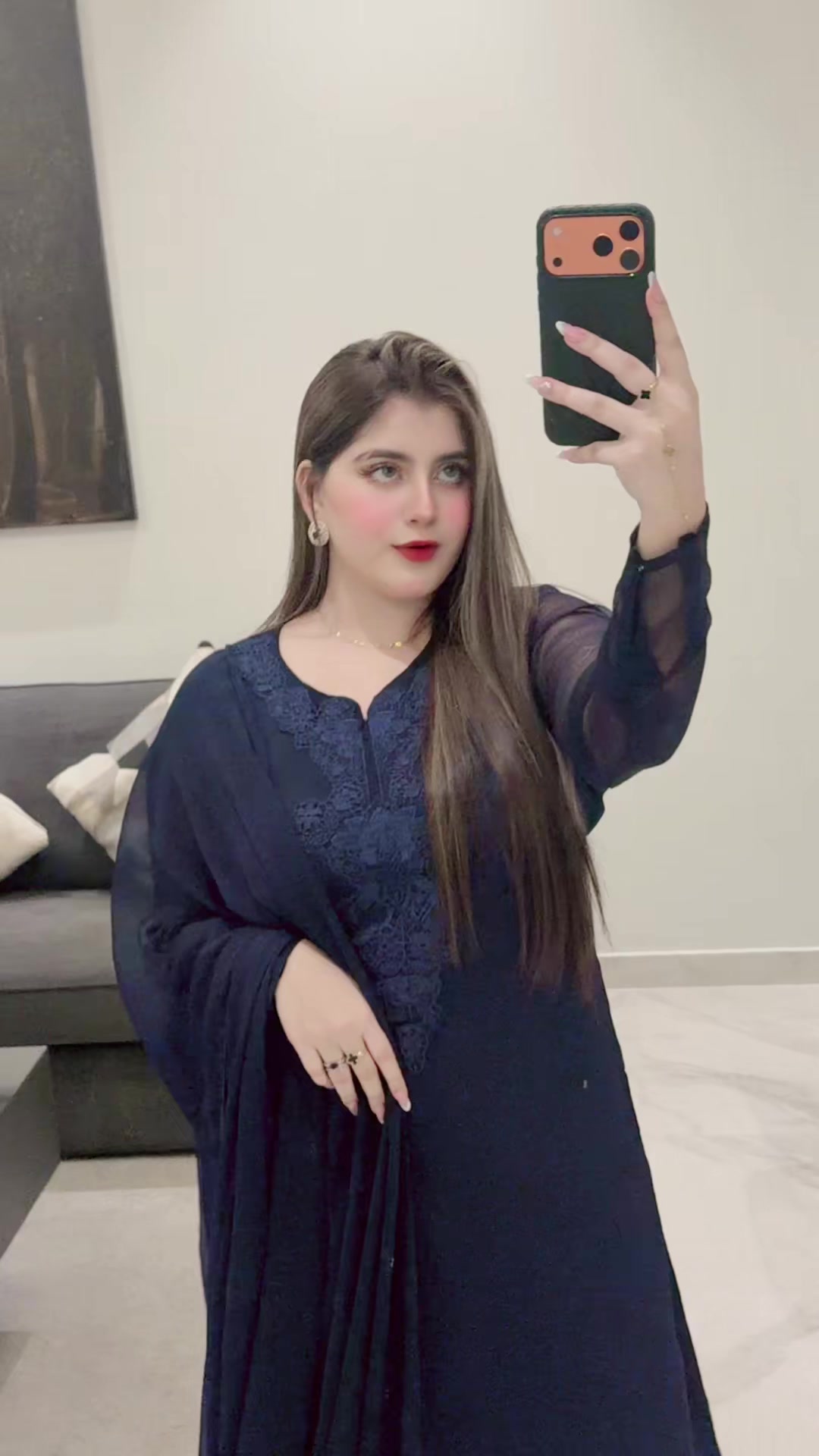 @Amna butt🌺