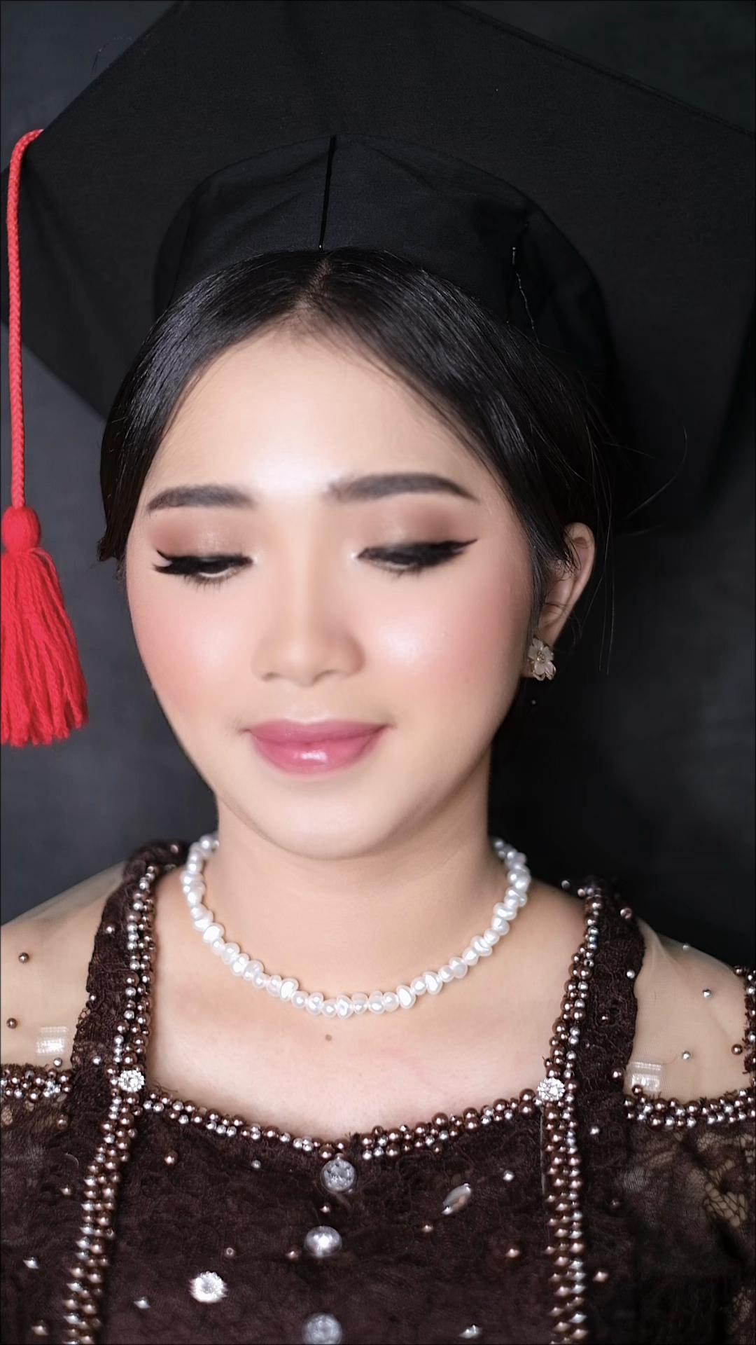 @DEBHY SALON & BRIDAL AMBON
