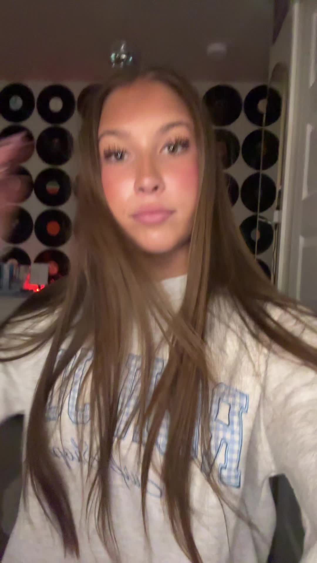 @itskhlo