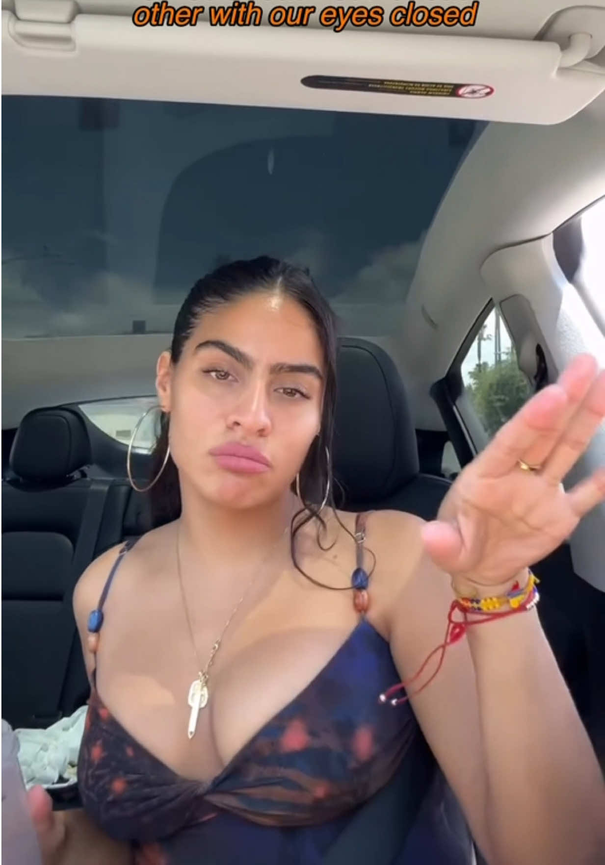 @Jessiereyez