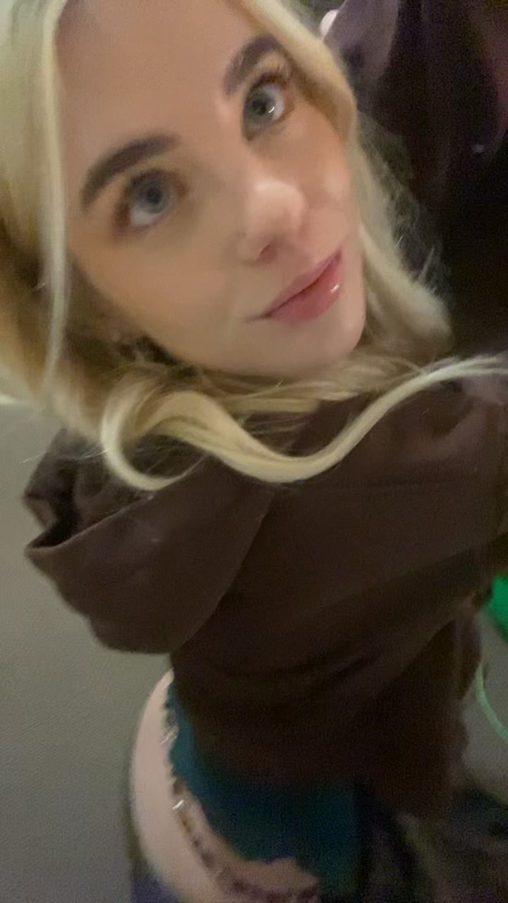 @lizzizbizz