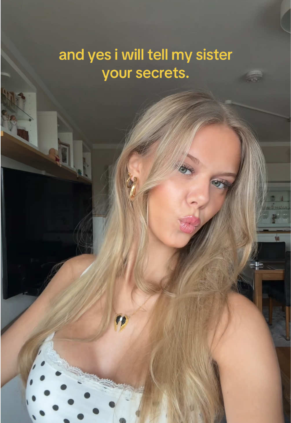 @larissa