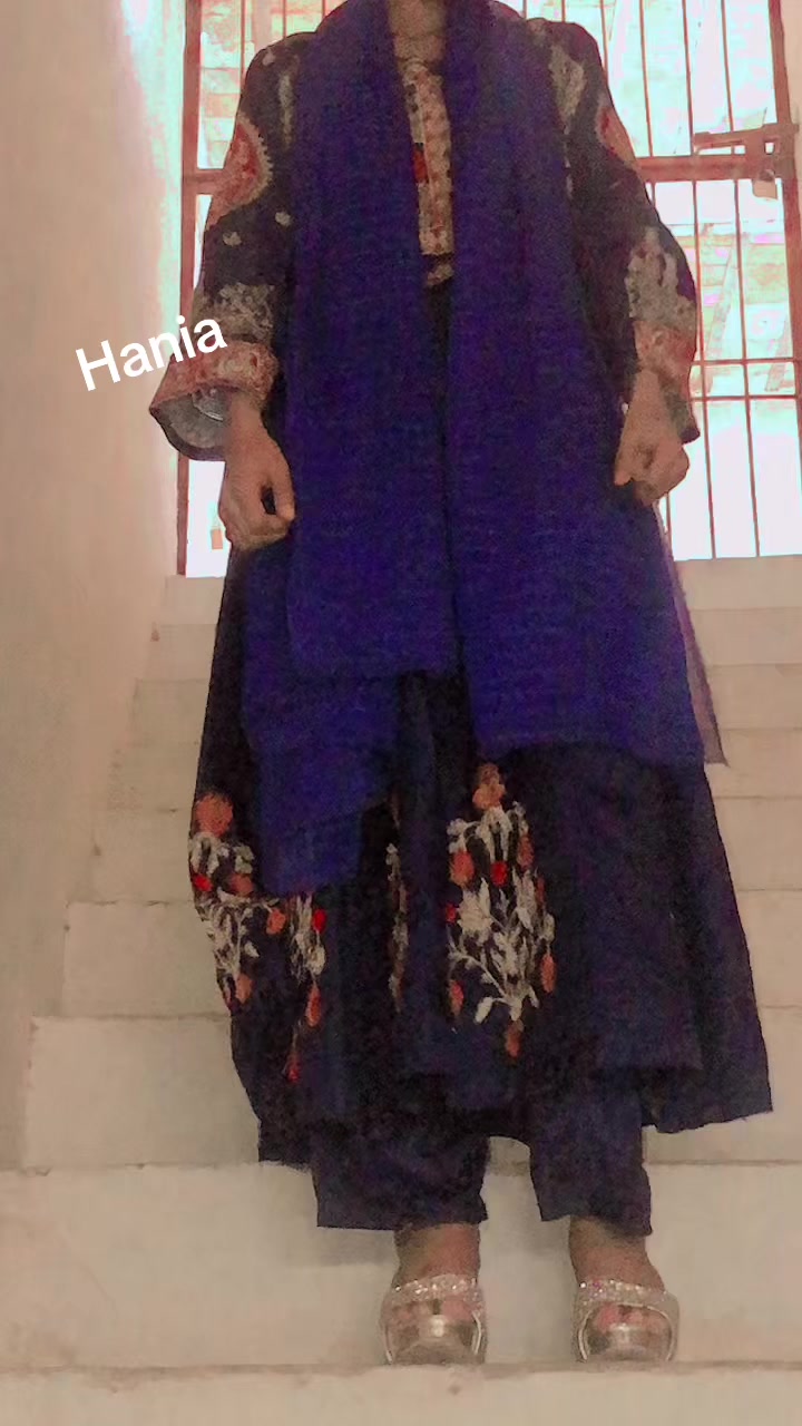 @Hania😎🤗😉