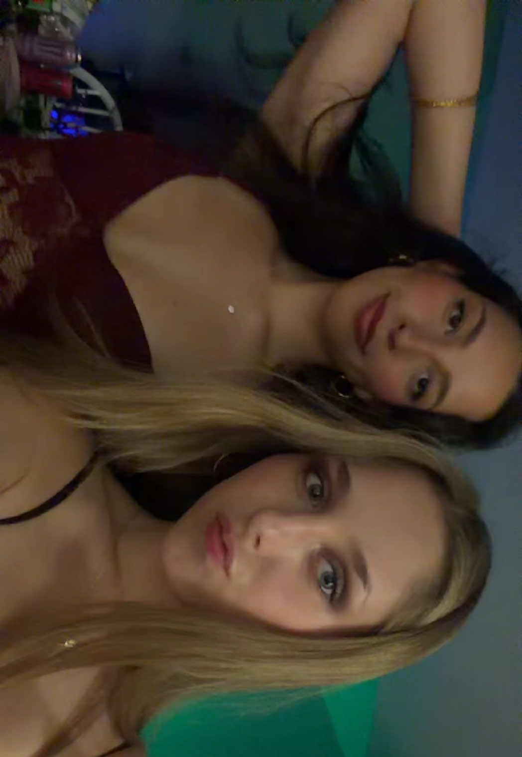 @dillydallying
