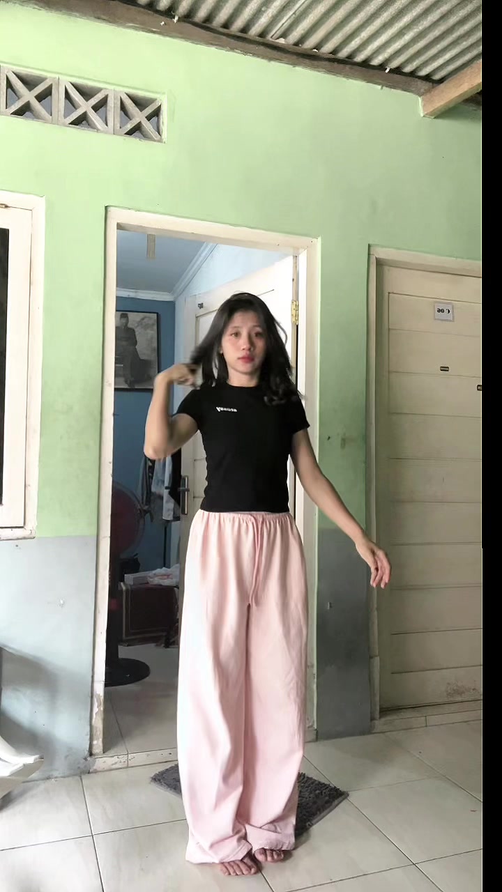 @Nona_Chyn2411