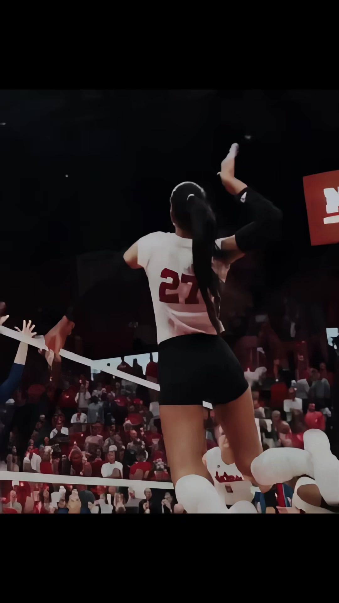 @Women’s Volleyball