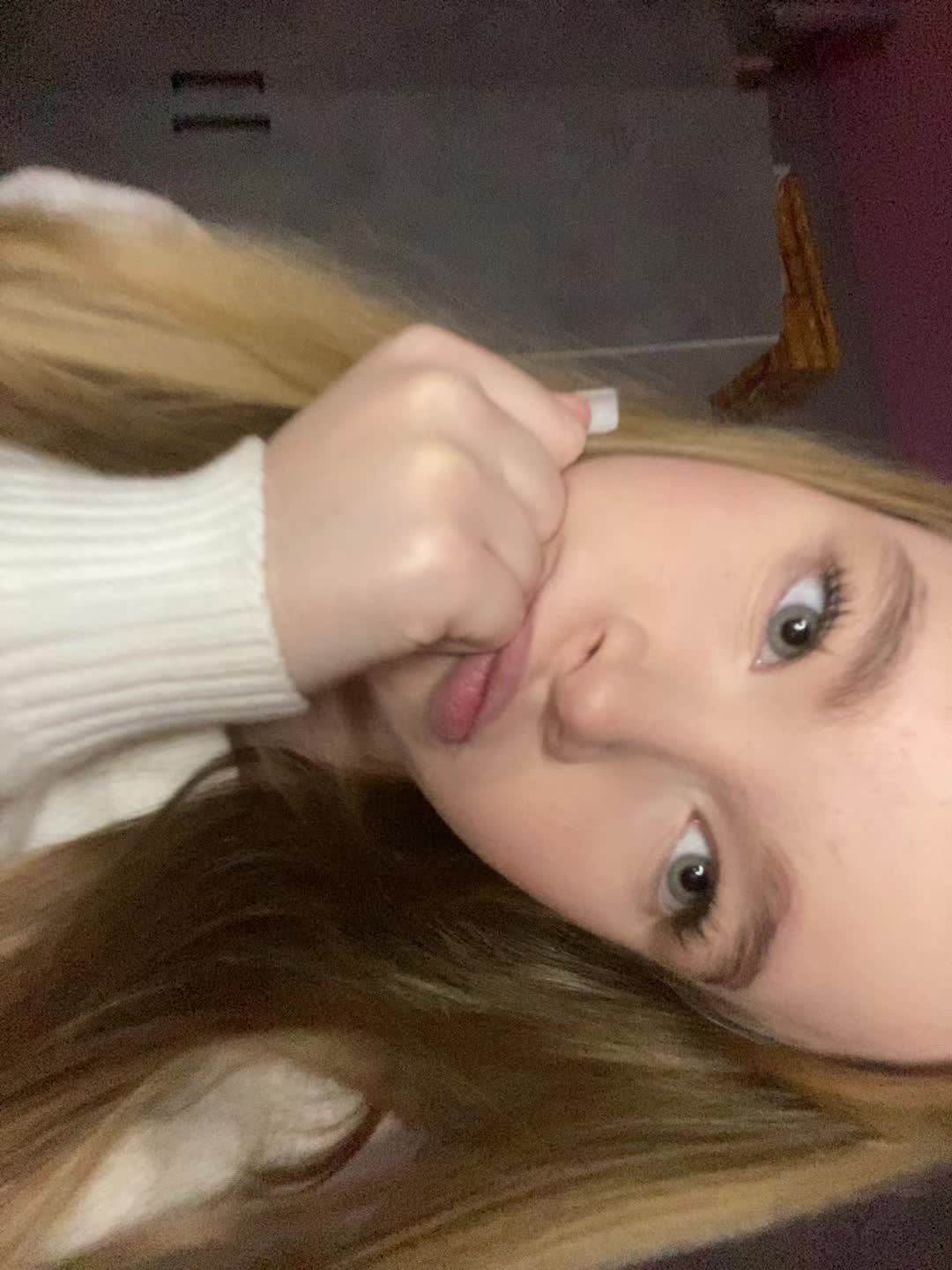 @son.ya