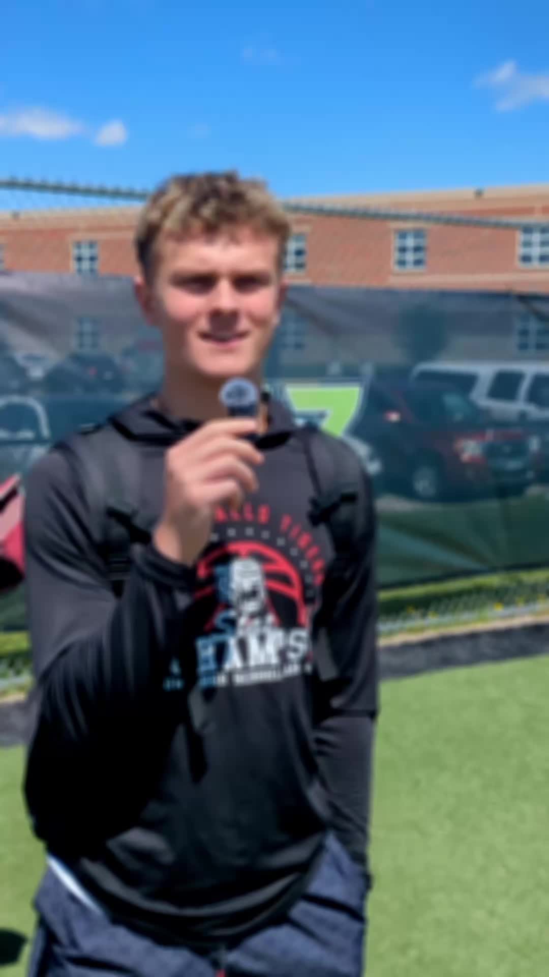 @savages7on7