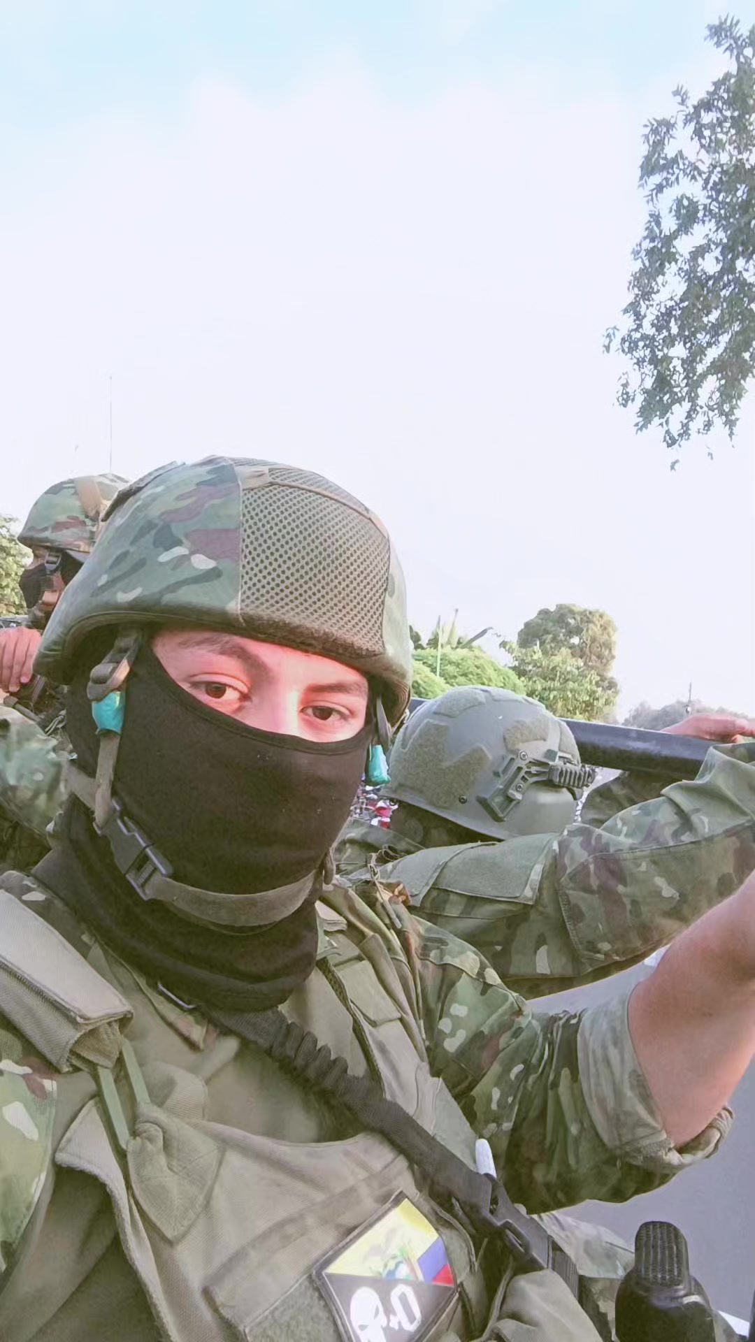 @サンティ💂🏻💚