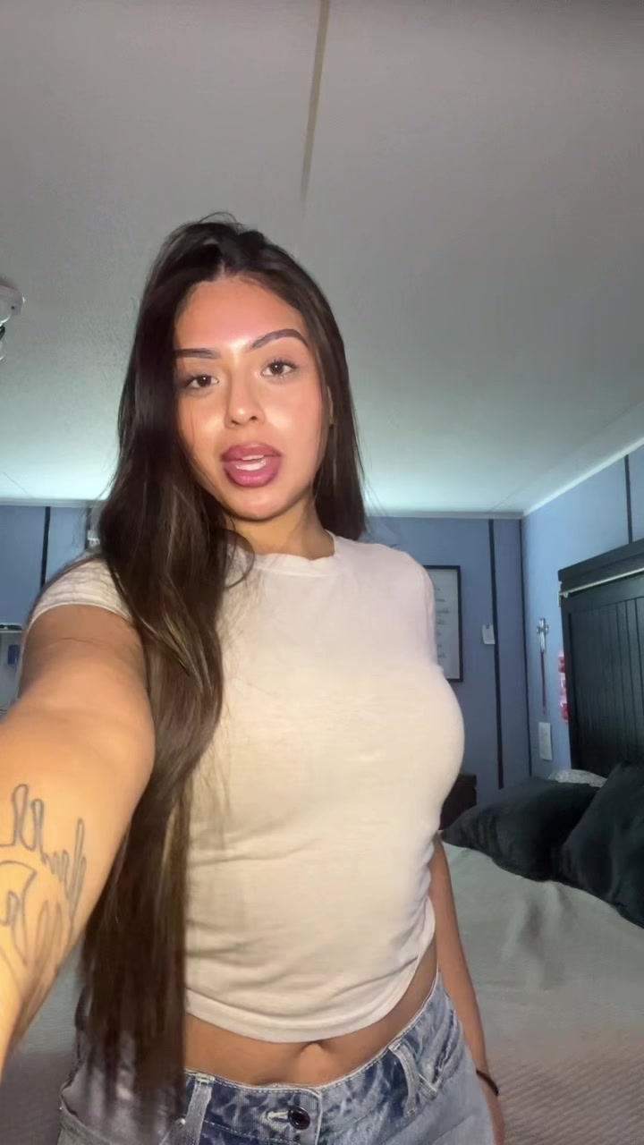 @Adrianna 🦂
