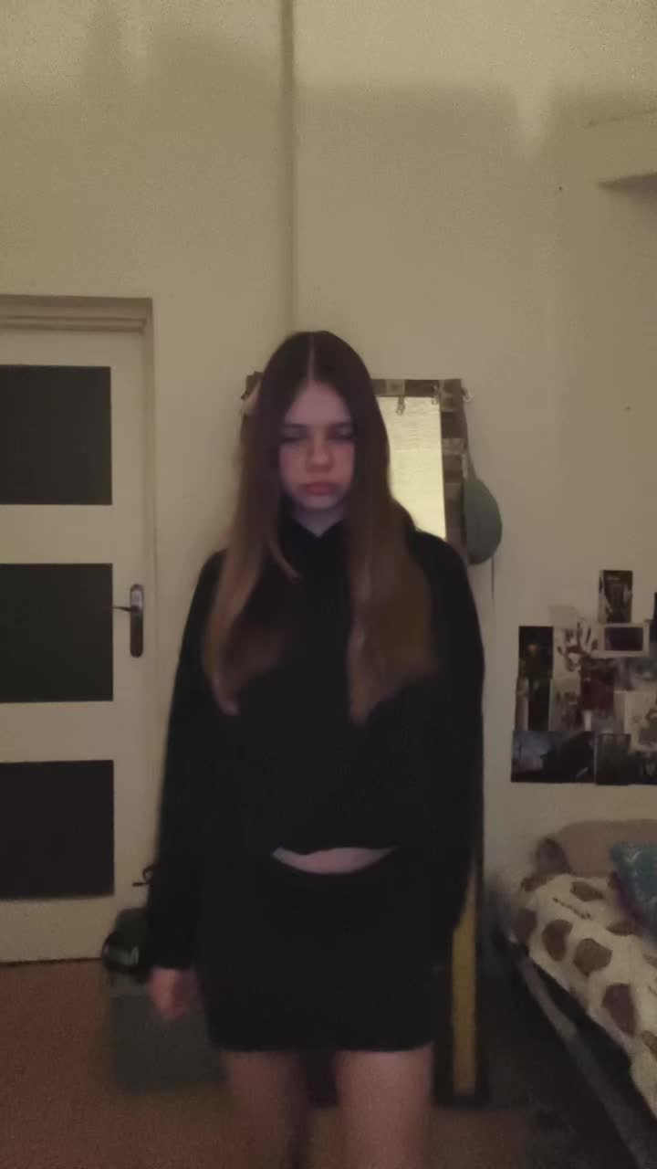 @nqq33