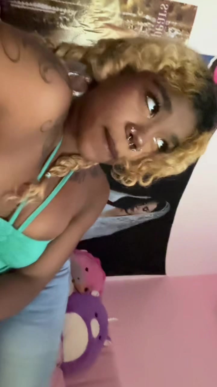 @pinkydinky72