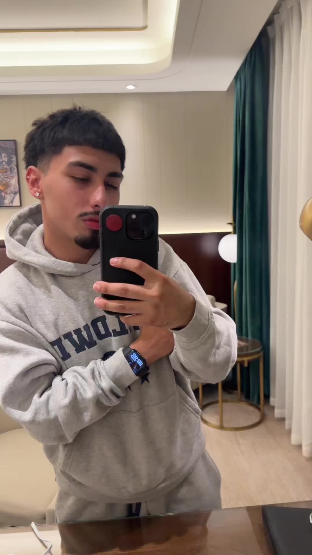 @Ray2fyee