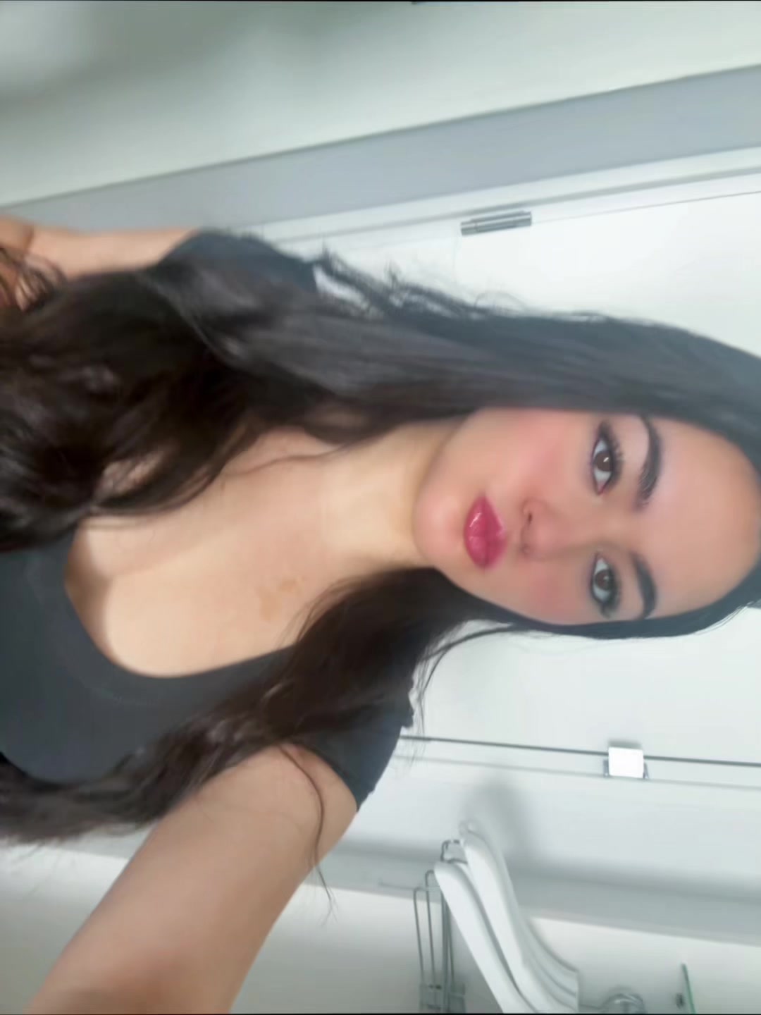 @User1672927545849407