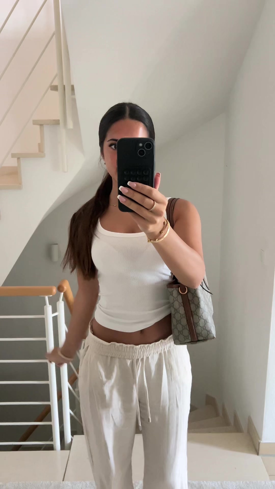@𝐋 𝐔 𝐈 𝐒 𝐀 🇦🇱