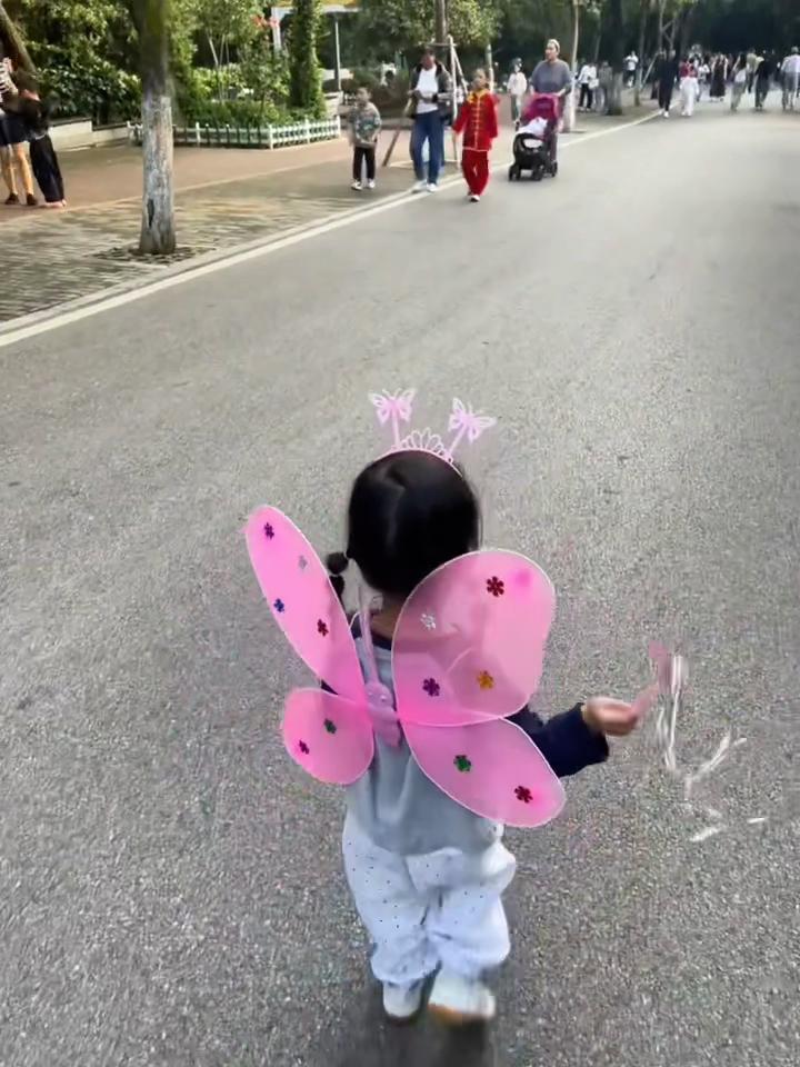 @bossyeuu