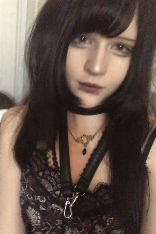@✞☠︎ 𝕸𝖎𝖒𝖆(◡‿◡✿) 餅⋆˚✿˖° ༺♱༻