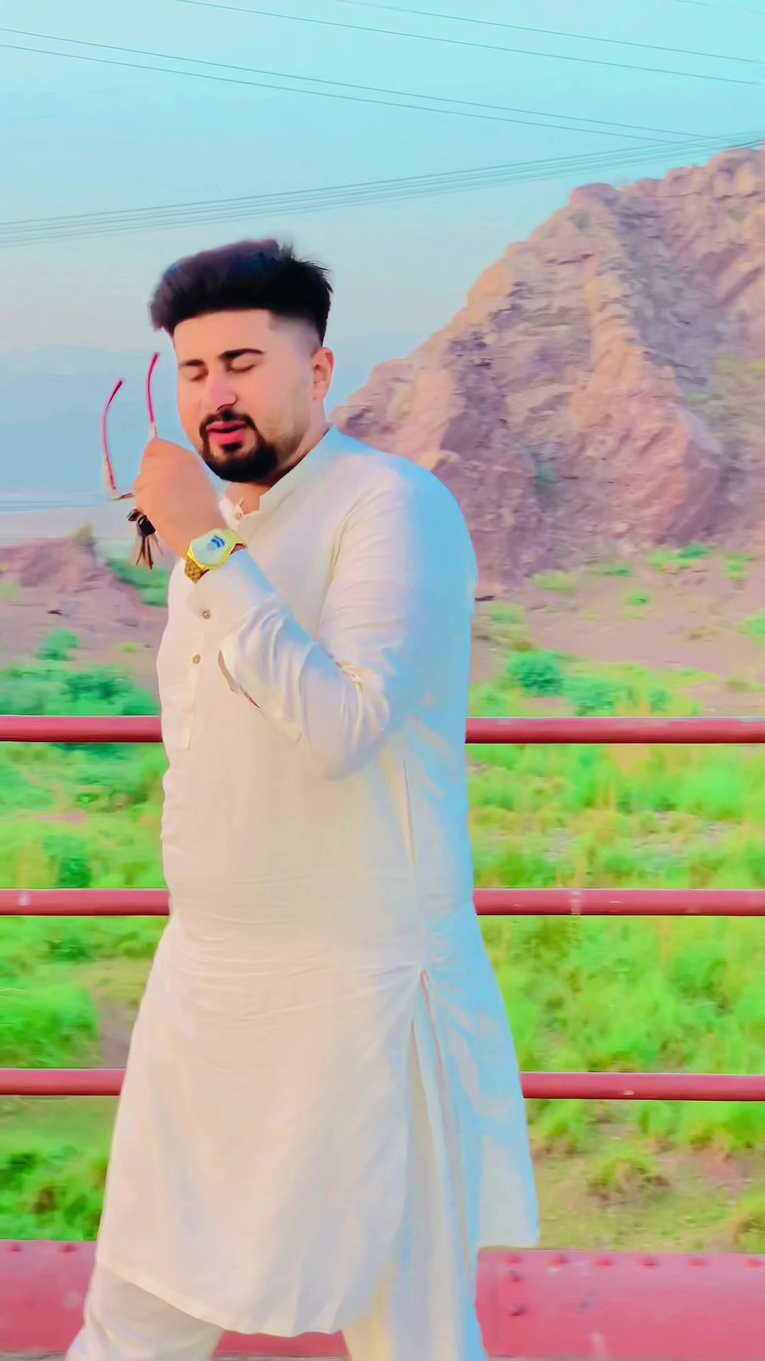 @✌️🇵🇰👑ملک حسنین🦅🐯