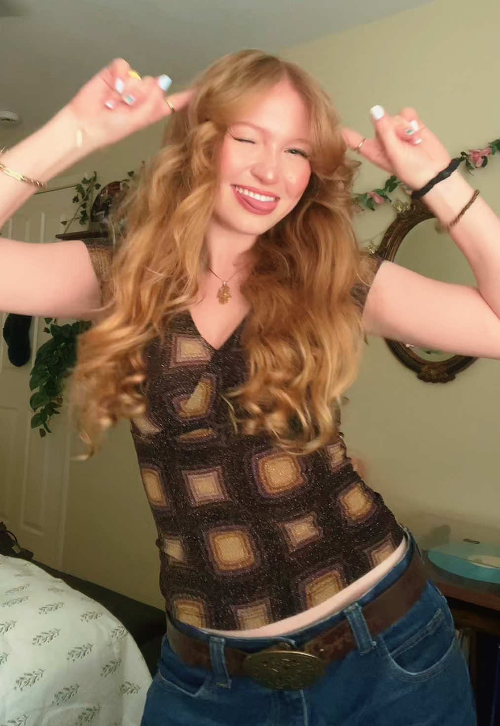 @AbigailZoeLewis