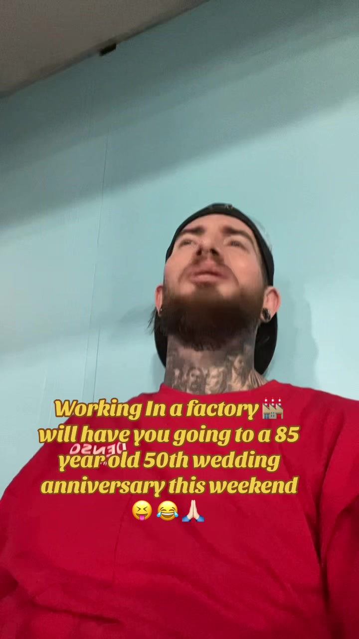 @Hollywood87