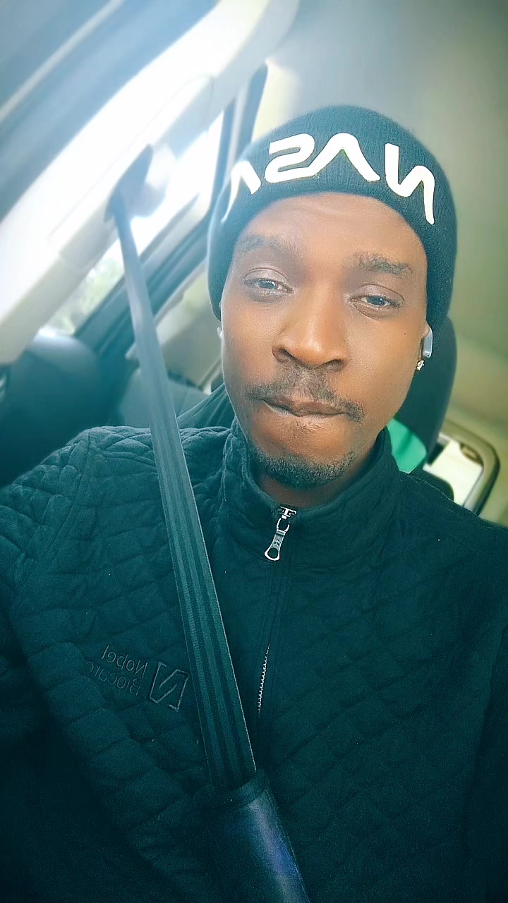 @1 DJ EVACLEAN