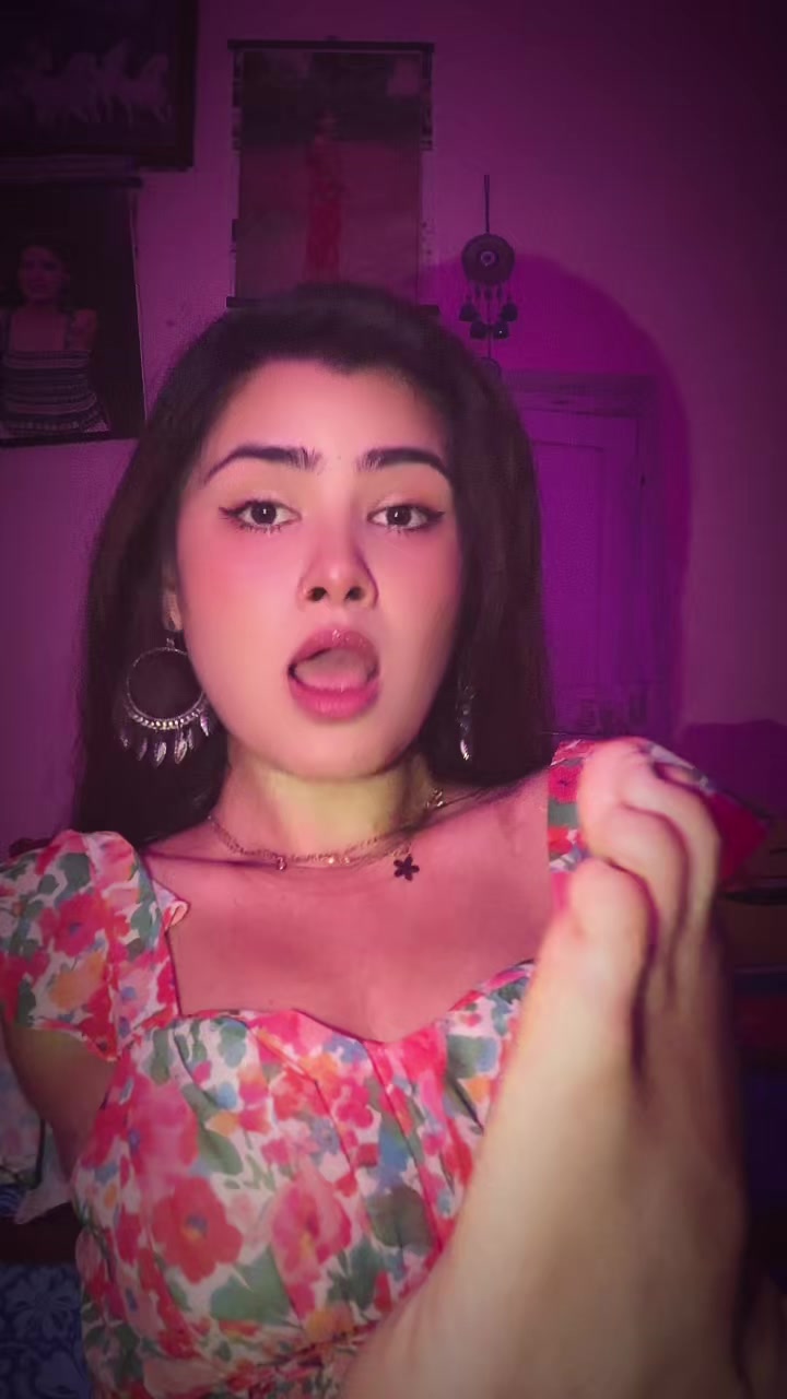 @Armless girl 👧 🦋❤️&zwj;🔥🦋
