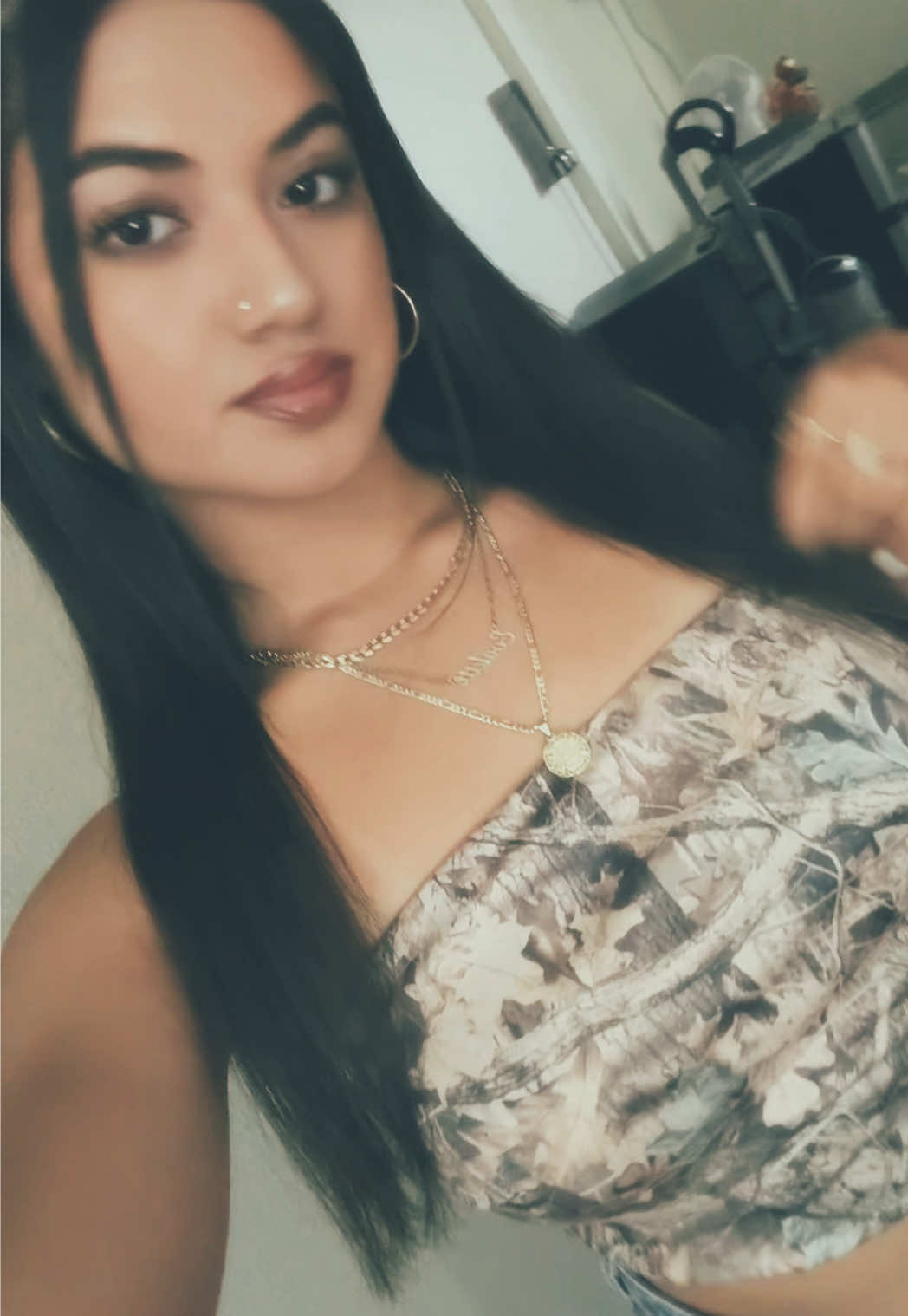 @𝐄𝐯𝐚𝐥𝐞𝐭𝐭𝐞