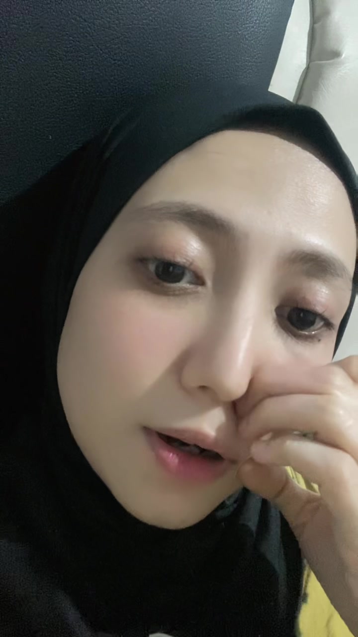 @🙈
