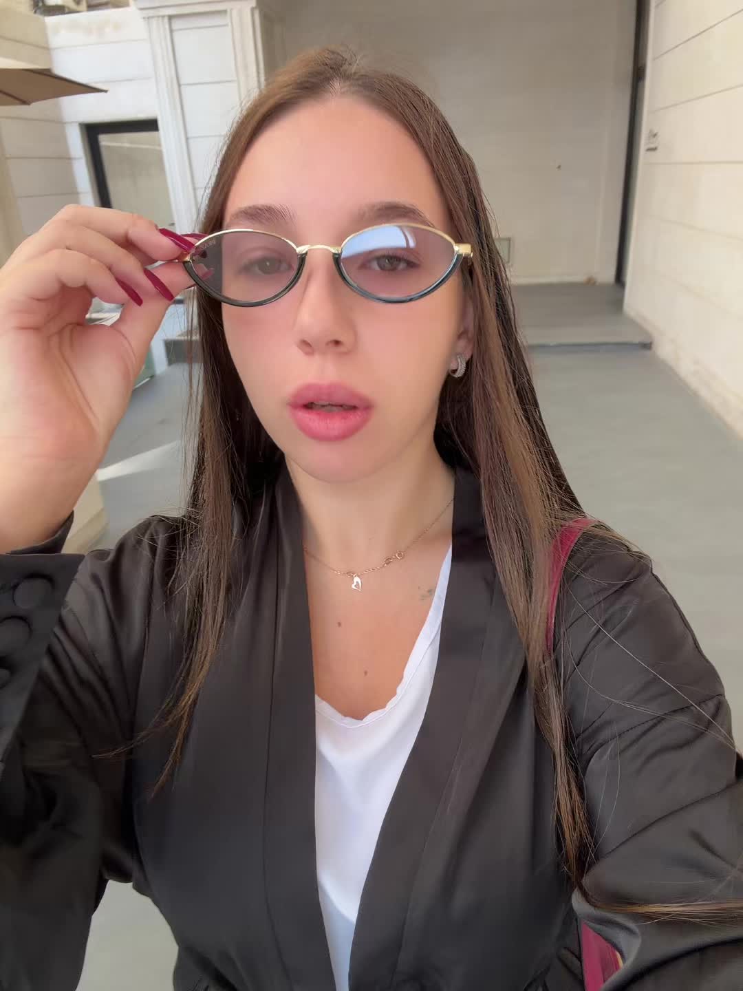 @25svid