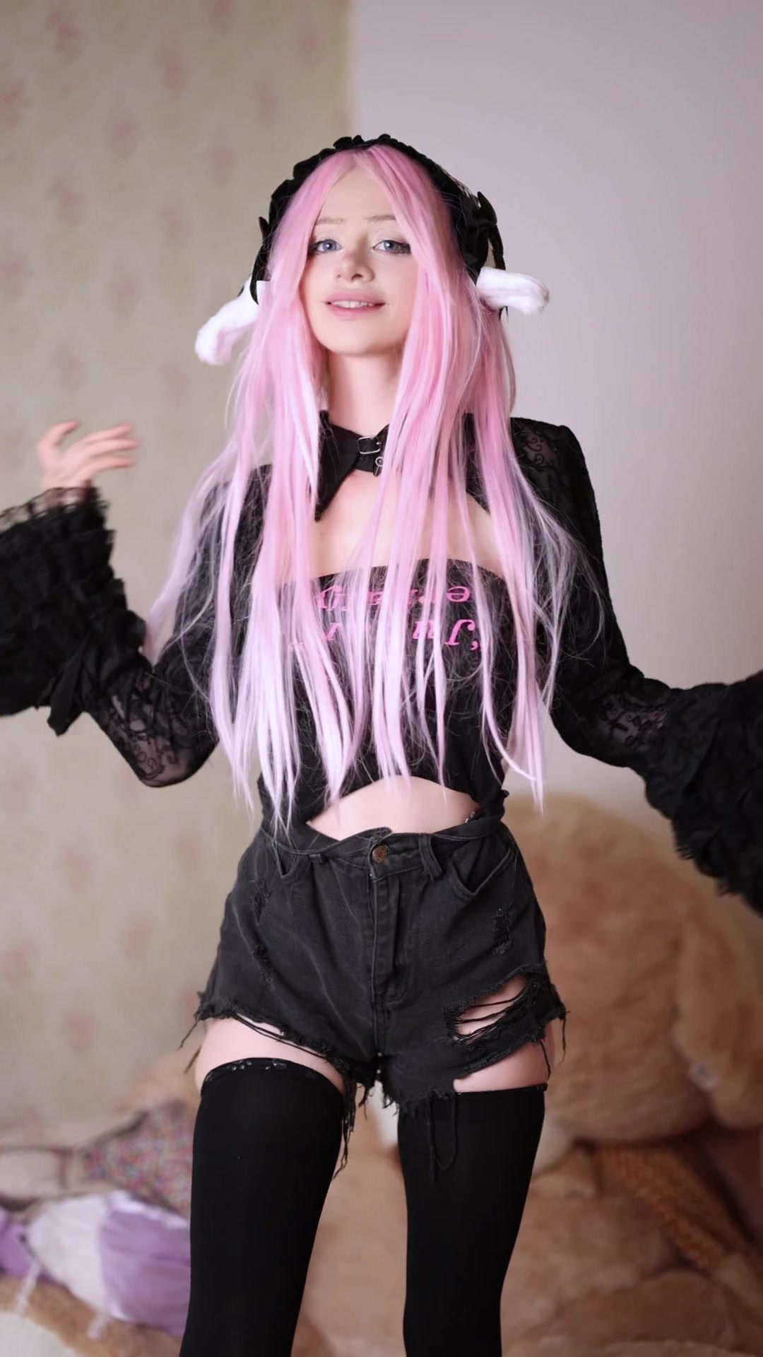 @LoLiBela