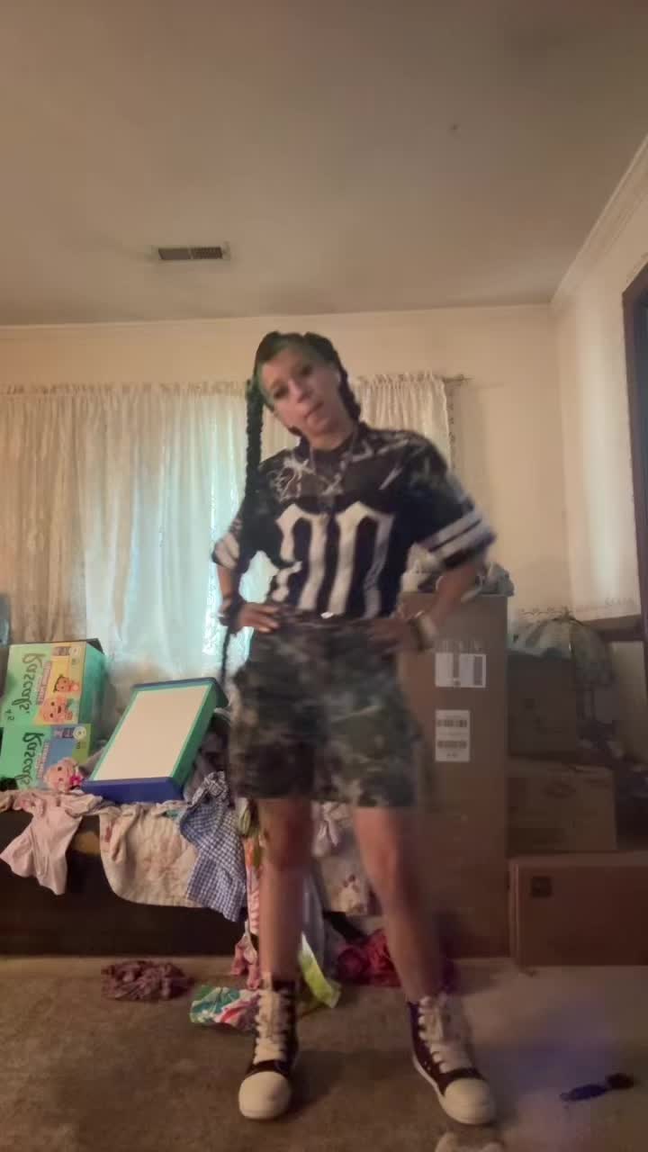@🧿