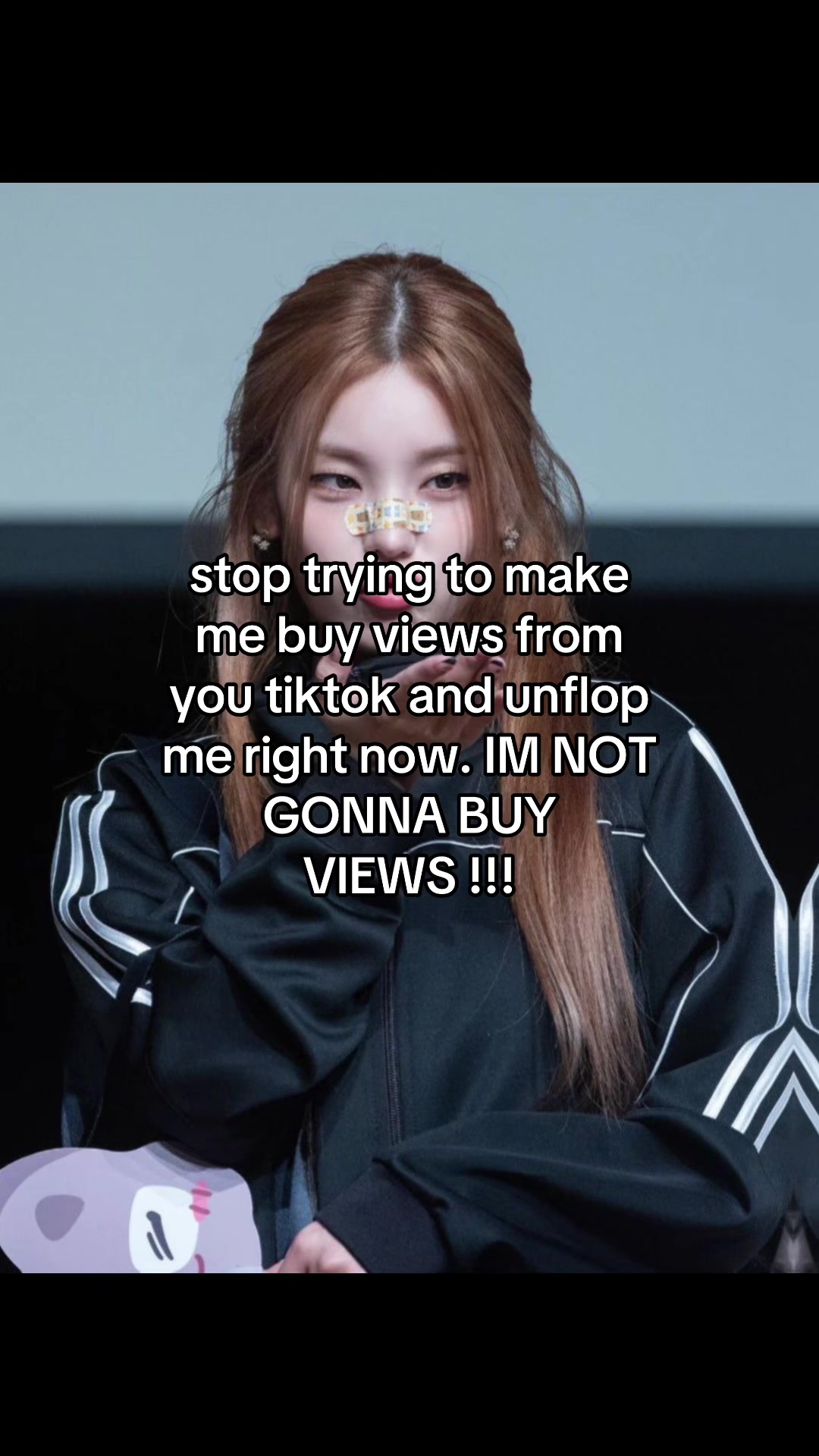 @‧₊