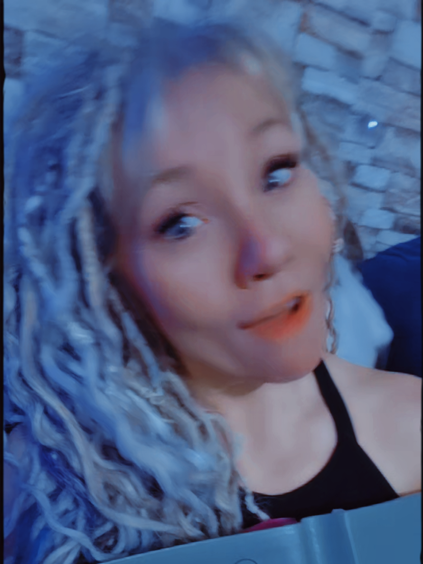 @𝕮𝖍𝖗𝖎𝖘𝖙𝖎𝖓𝖆